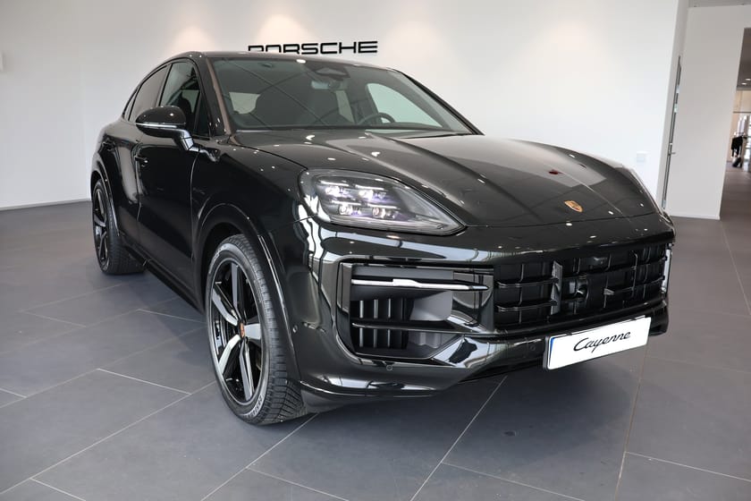 Bild 3 av Porsche Cayenne E-Hybrid Coupé Black Edition 470HK/VAT