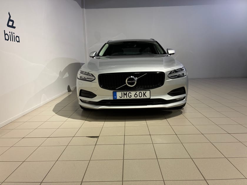 Bild 2 av Volvo V90 D4 AWD Momentum Advanced SE II | Drag | Tonade Rutor |