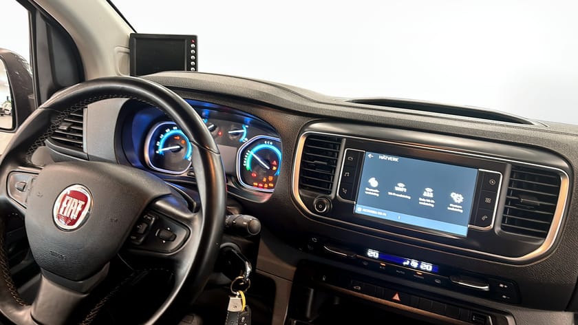 Bild 4 av Fiat E-Scudo 75 Skåpbil SKÅP L3 75KWH BASIC