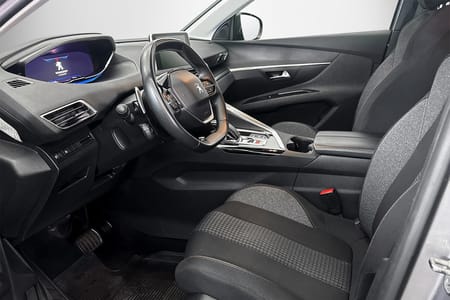 Peugeot 5008 1.2 PureTech 131hk 7-SITS/ BACKKAMERA OMG LEV