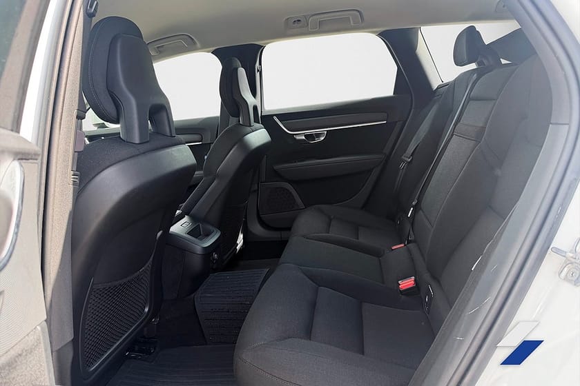 Bild 5 av Volvo V90 Cross Country D4 AWD Business Kamera VOC Värmare Drag SoV-däck