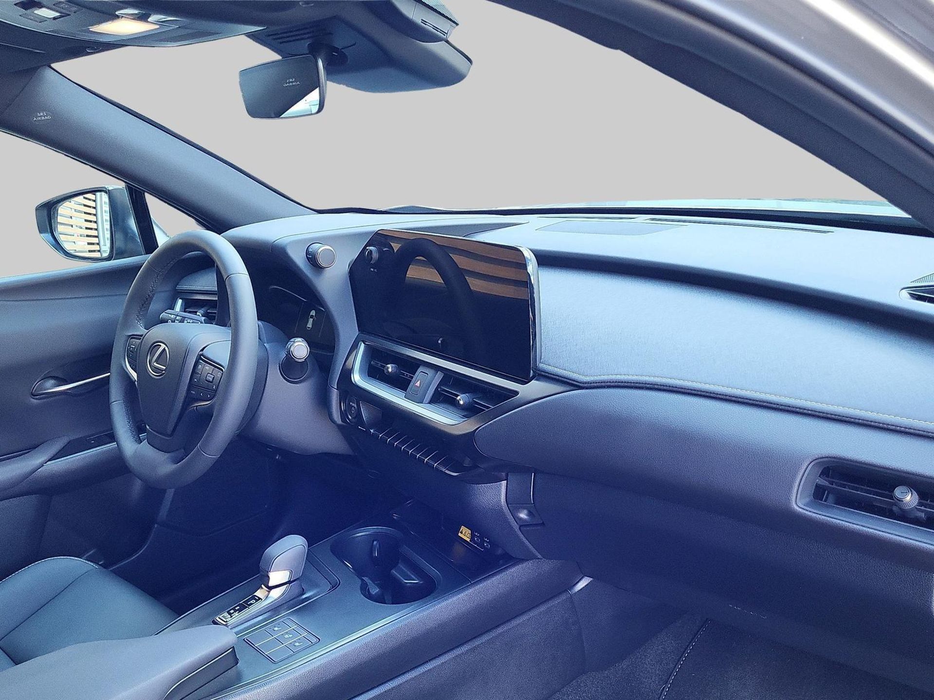 Lexus UX 300h 2026, kuva 7/10