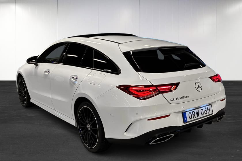 Bild 4 av Mercedes-Benz CLA 250 e Shooting Brake SB 8G-DCT | AMG | Pano | Drag | Nightpaket | Navi | Key-Less |