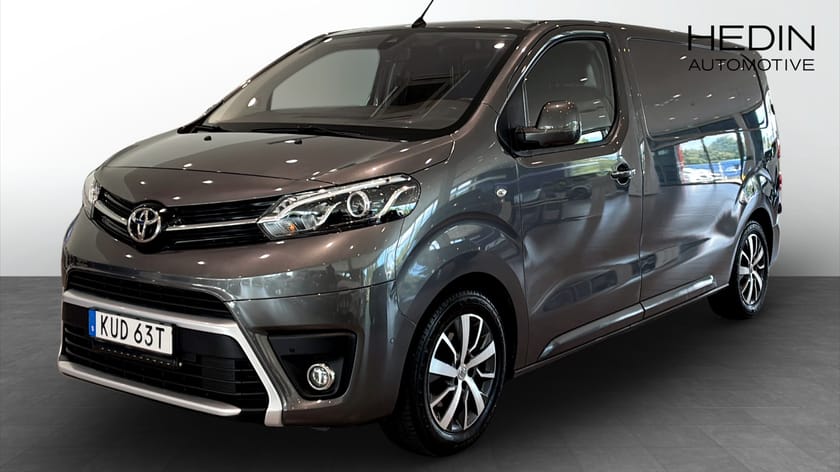Bild 1 av Toyota Proace 1,5 D 120hk 2023