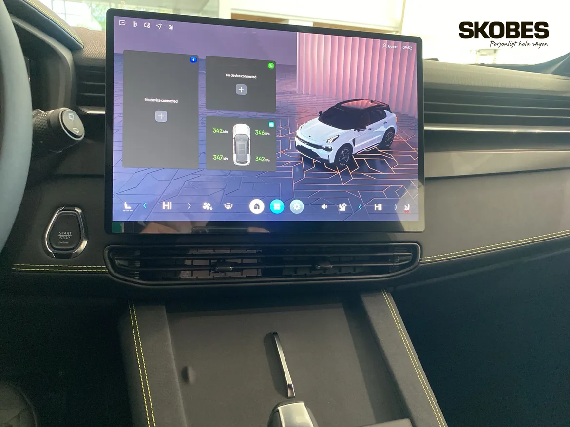 Lynk & Co 01 PHEV
