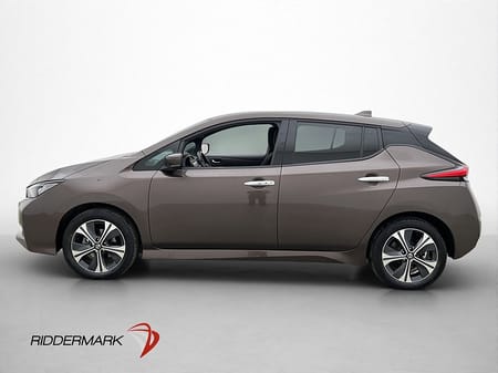 Nissan Leaf e+ 217hk 360° Kamera Navi 360kr skatt Isofix