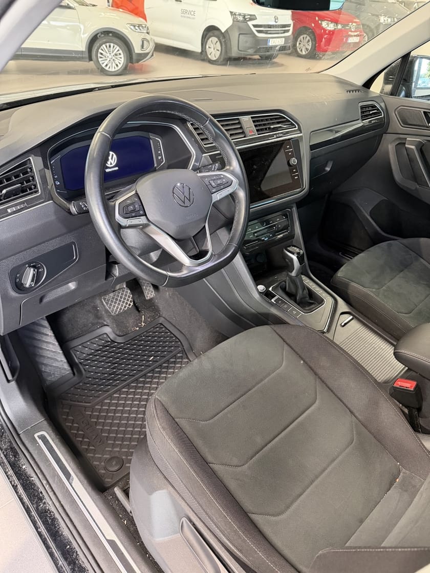 Bild 3 av Volkswagen Tiguan eHybrid