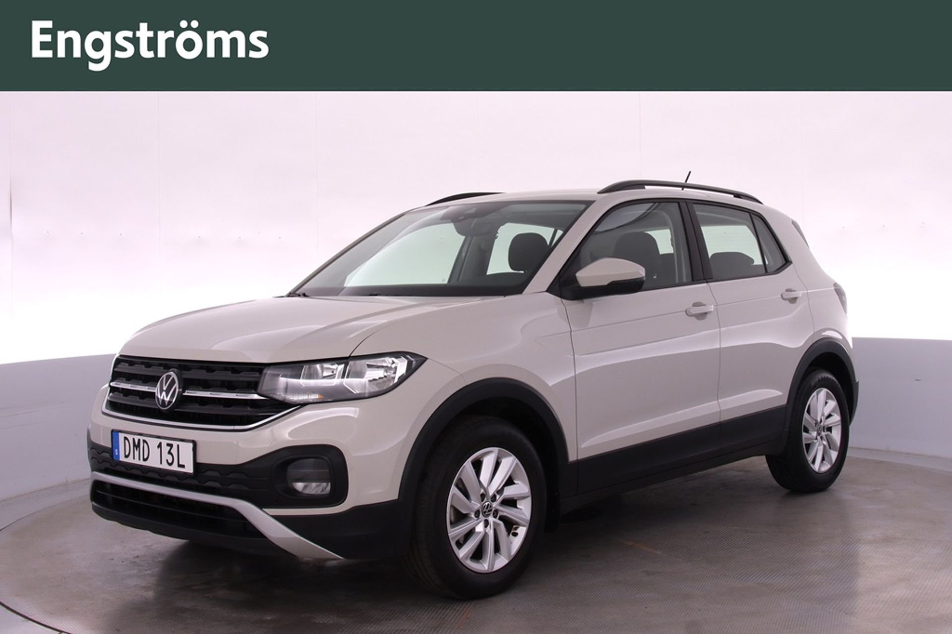 Volkswagen T-Cross TSI 95Hk 2023, bild 6/10