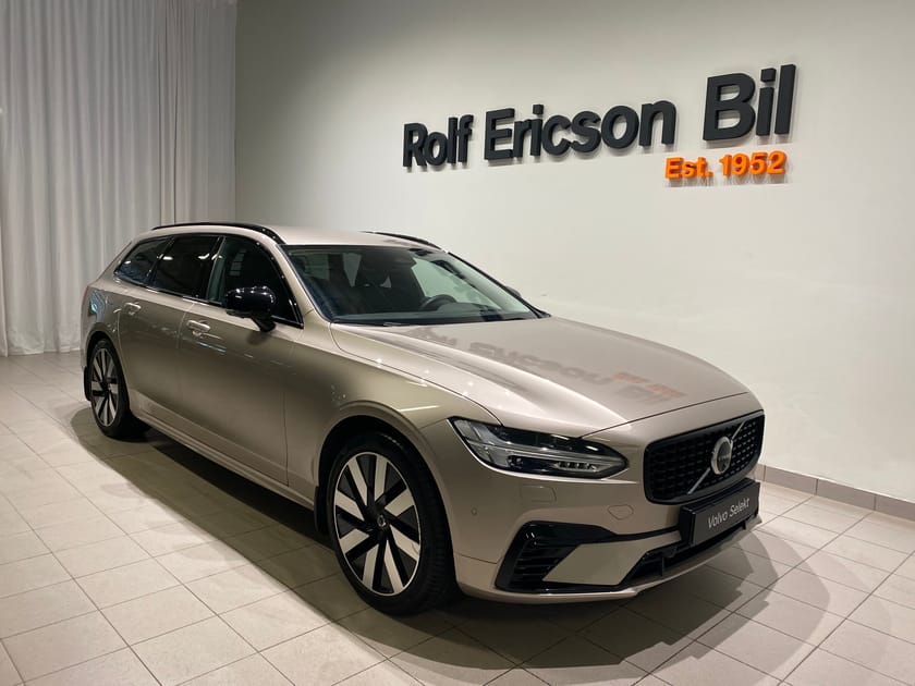 Bild 1 av Volvo V90 Recharge T6 Plus Dark