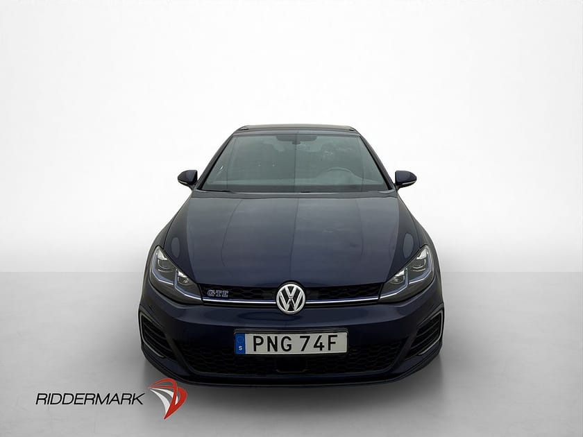 Bild 2 av Volkswagen Golf GTE 1.4 TSI 204hk Cockpit Värmare CarPlay