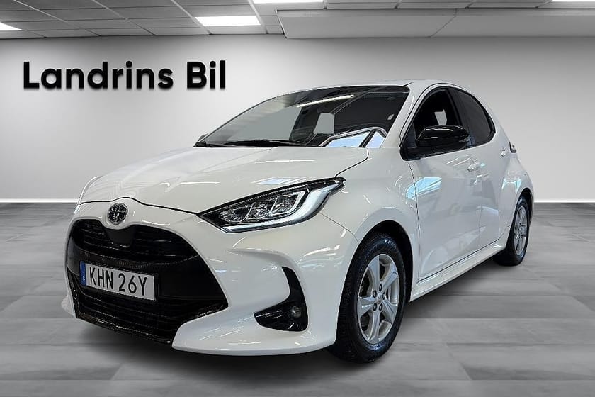 Bild 1 av Toyota Yaris Hybrid AUT 116HK STYLE *GPS*Backkamera*V-Hjul*