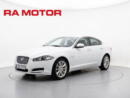 Jaguar XF 2.2 TDi4 | Kamera | Comfort Edi | Keyless | Navi