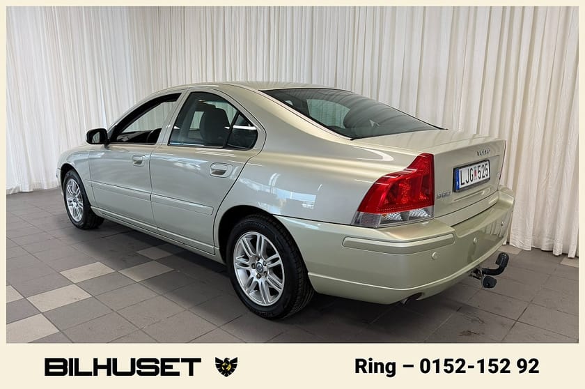 Bild 4 av Volvo S60 2.4 CNG Momentum HALVSKINN P-SENSORER BAK 888KR SKATT