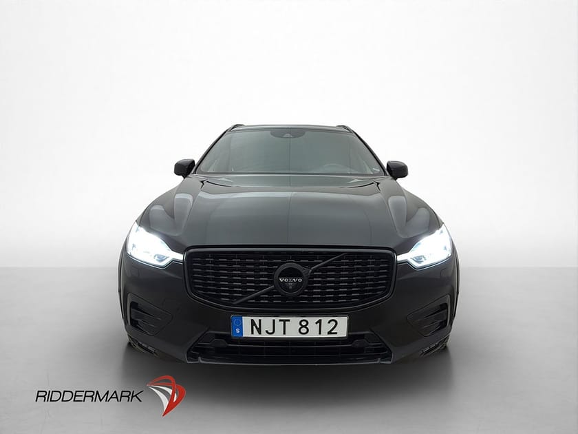 Bild 2 av Volvo XC60 T5 AWD R-Design Pano H/K VOC Värm 360° Navi Drag