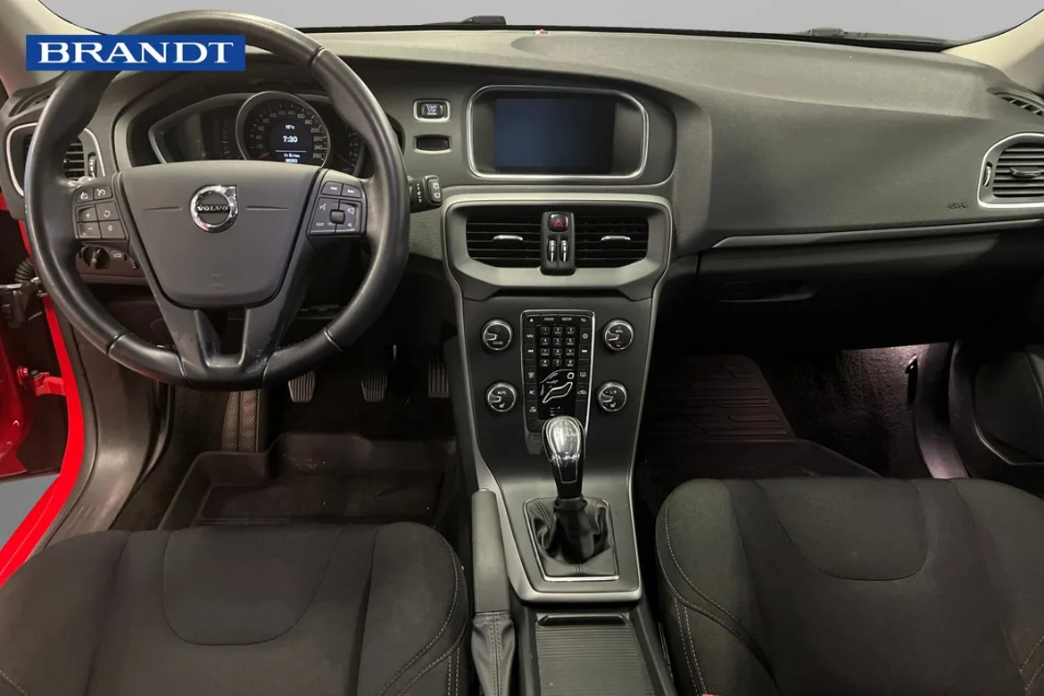 Volvo V40