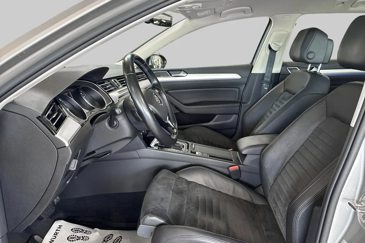 picture of a car