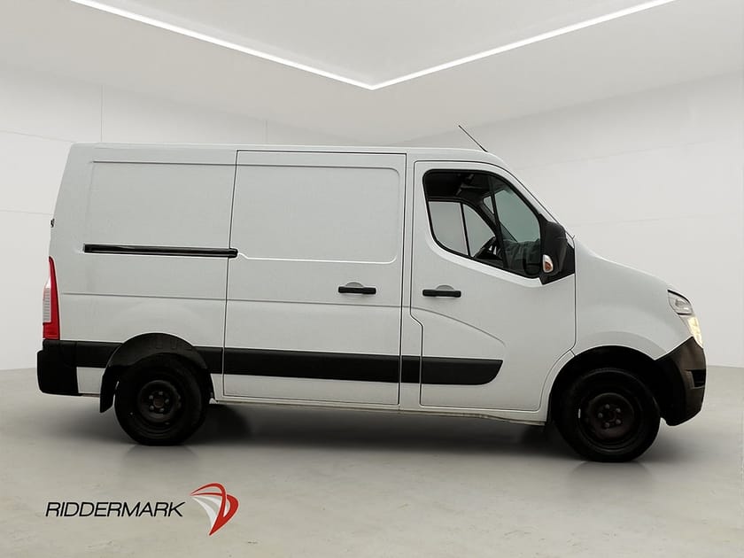 Bild 2 av Nissan NV400 2.3 dCi V-Inredd 3-Sits Farthållare Bluetooth