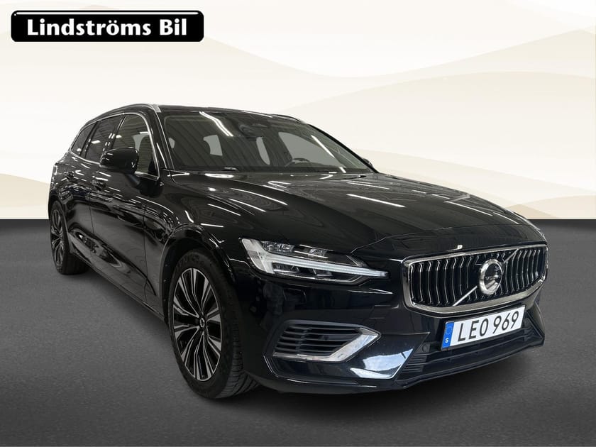 Bild 3 av Volvo V60 RECHARGE T6 AWD CORE EDITION 399 HK VINTERHJUL DRAG
