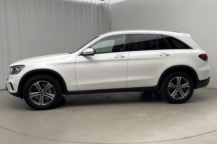 Bild 2 av Mercedes-Benz GLC 300 e 4MATIC