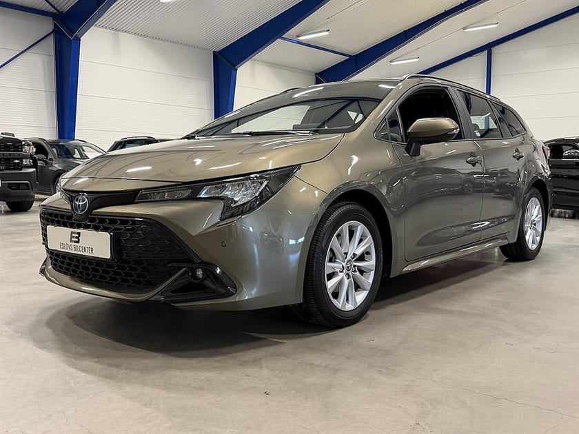 Bild 2 av Toyota Corolla Touring Sports Hybrid e-CVT 140 HK / Drag /