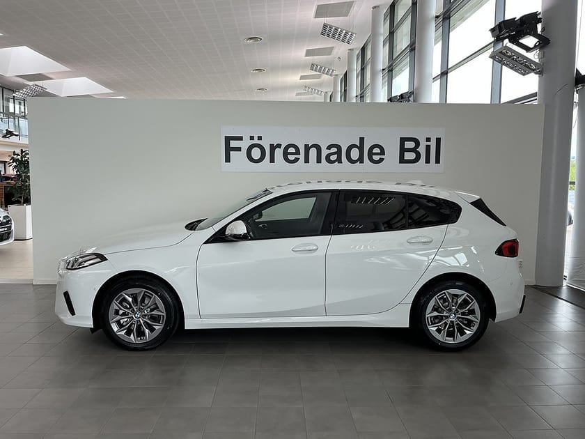 Bild 3 av BMW 120 Privatleasing fr. 2998 kr/mån Rattvärme Tonade Rutor