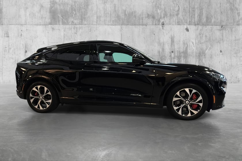 Bilde 4 av Ford Mustang Mach-E Long Range AWD AWD/H-FESTE/PANO/B&O/NAVI/APP/ACC/R.KAM