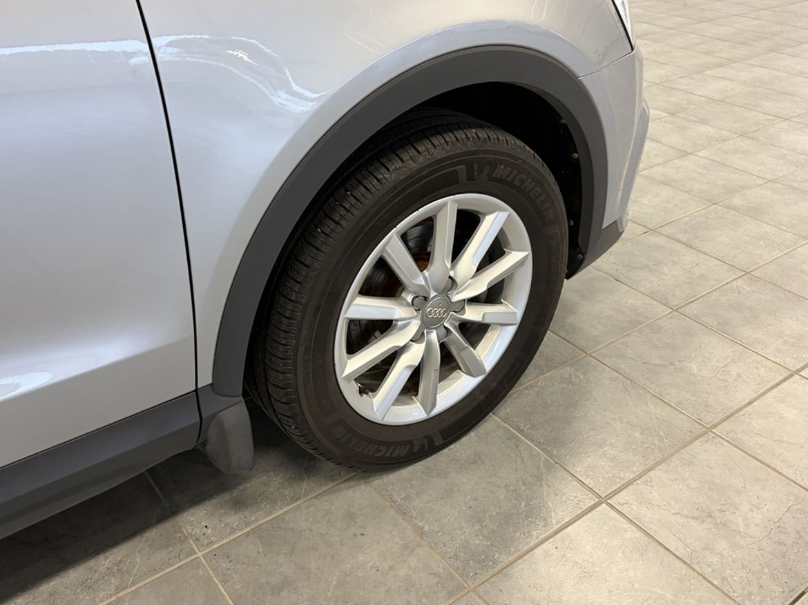 Audi Audi Q3 — bild 3