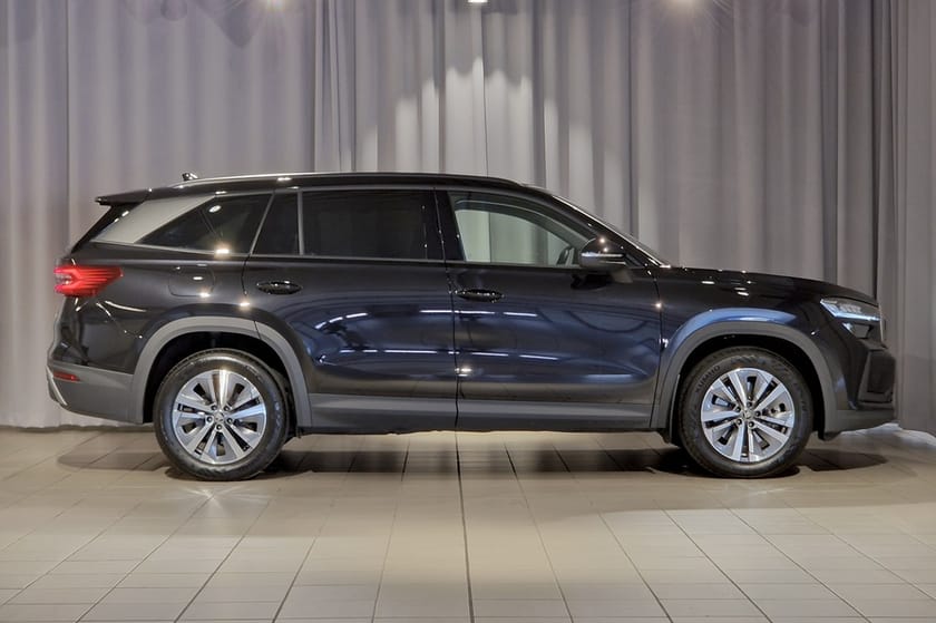 Bild 4 av Škoda Kodiaq iV SELECTION / 1,5 TSI / 204 HK / Drag / Matrix