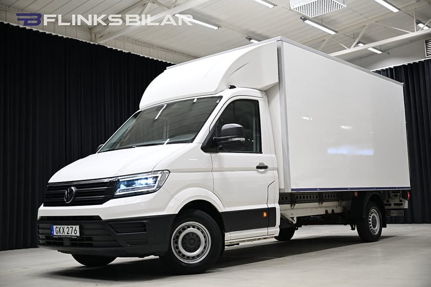 Bild 1 av Volkswagen Crafter Chassi 177HK Automat|Volymskåp|Bakgavellyft|LED|EnÄgare|Moms