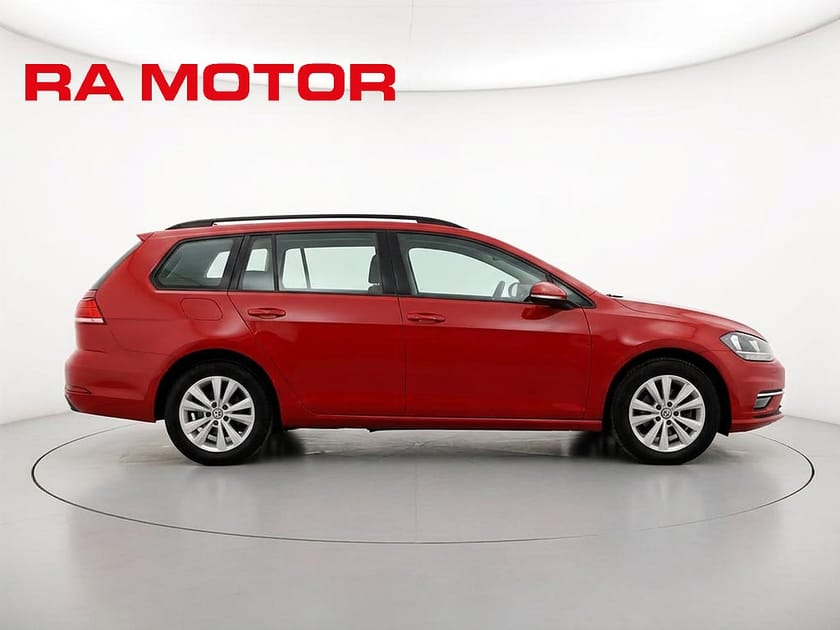 Bild 5 av Volkswagen Golf Sportscombi SC 1.0 TSI DSG 110hk | P-Sensorer | ACC | Carplay