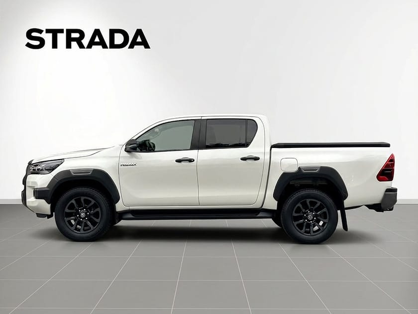 Bild 4 av Toyota Hilux Dubbelhytt 2.8 AWD Invincible FLAKLOCK | 2 395:-/mån |