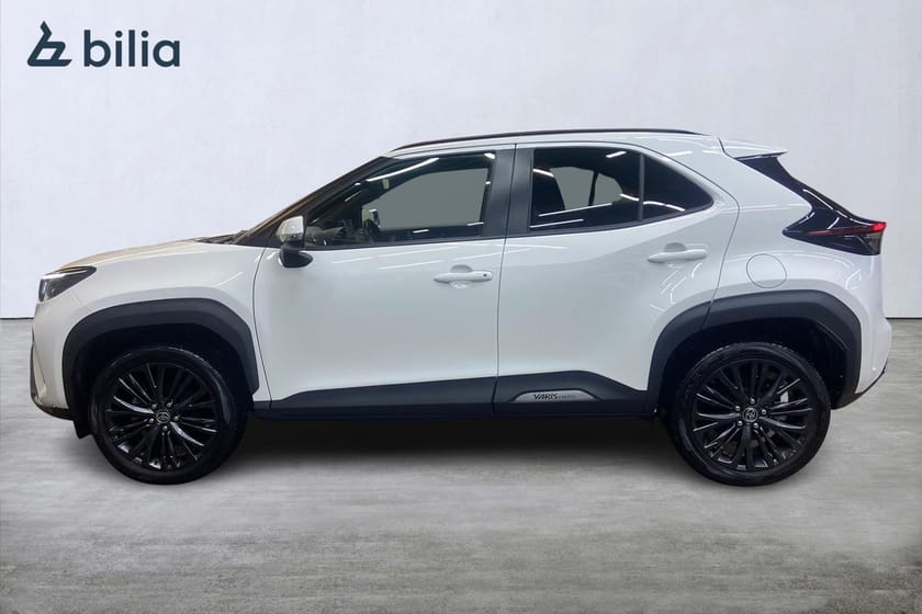 Bild 3 av Toyota Yaris Cross Hybrid AWD-i 1,5 ADVENTURE