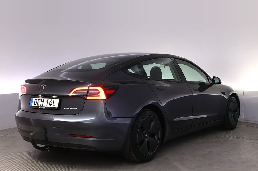 Bild 5 av Tesla Model 3 Long Range AWD Autopilot Panorama Drag