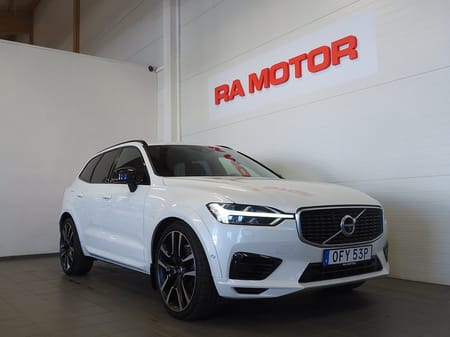 Volvo XC60 T8 392hk AWD R-Design B&W Luft 22" Pano Drag Se Spec!