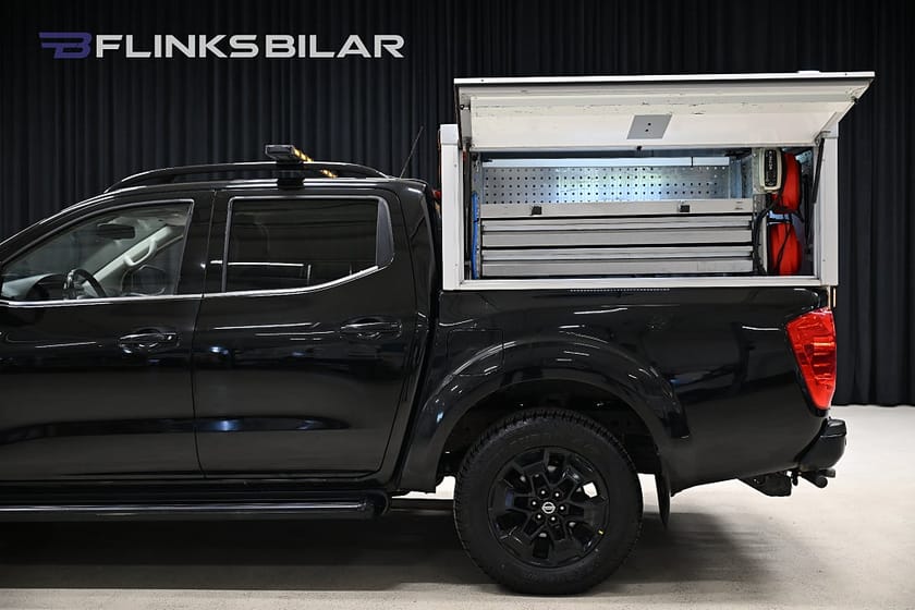 Bild 4 av Nissan Navara Dubbelhytt 190HK Automat|N-Guard|Kåpa|Inredd|Släde|Leasbar|SeUTR!!
