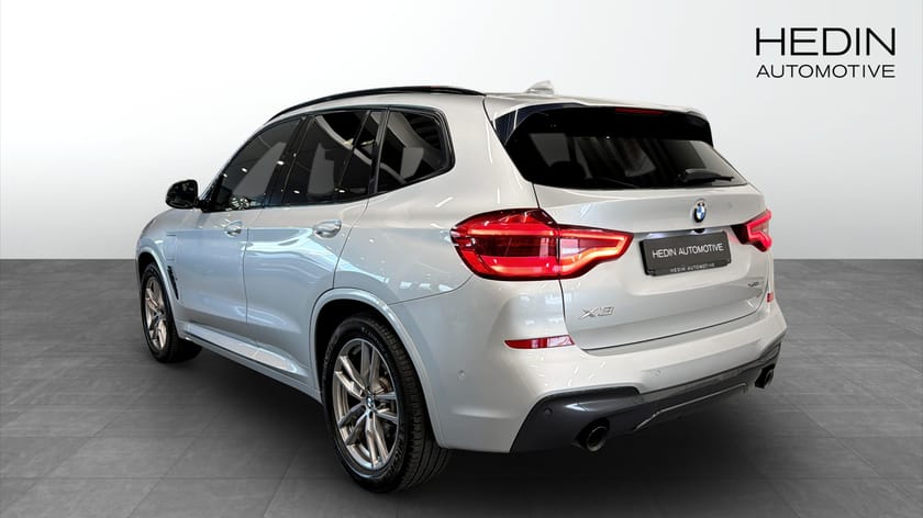 Bild 2 av BMW X3 xDrive30e xDrive 30e M Sport Pano  Hi-Fi Drag