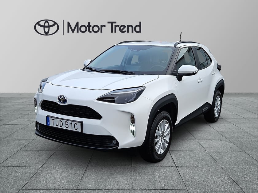 Bild 1 av Toyota Yaris Cross Hybrid 1,5 ACTIVE TAKRELING