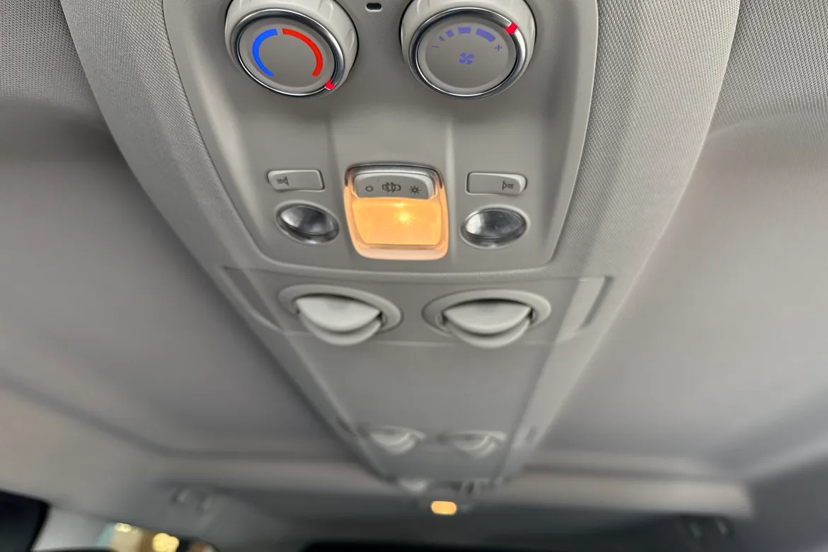 picture of a car