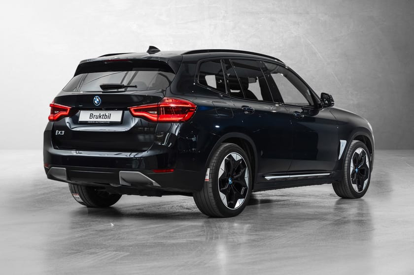 Bilde 3 av BMW iX3 Fully Charged