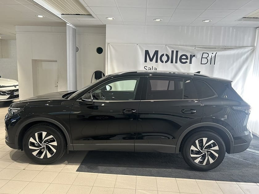 Bild 4 av Volkswagen Tiguan LIFE 1.5  e-TSI 150hk  Värmare Drag