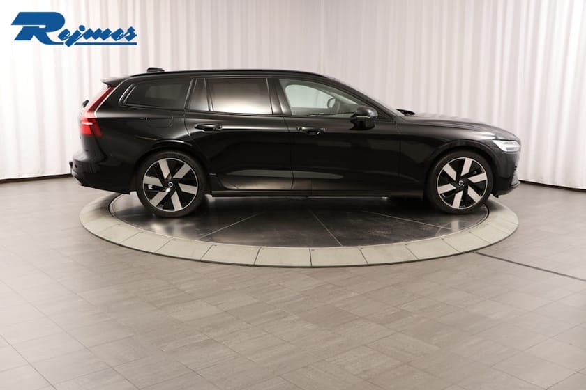 Bild 3 av Volvo V60 Recharge T6 Plus Dark