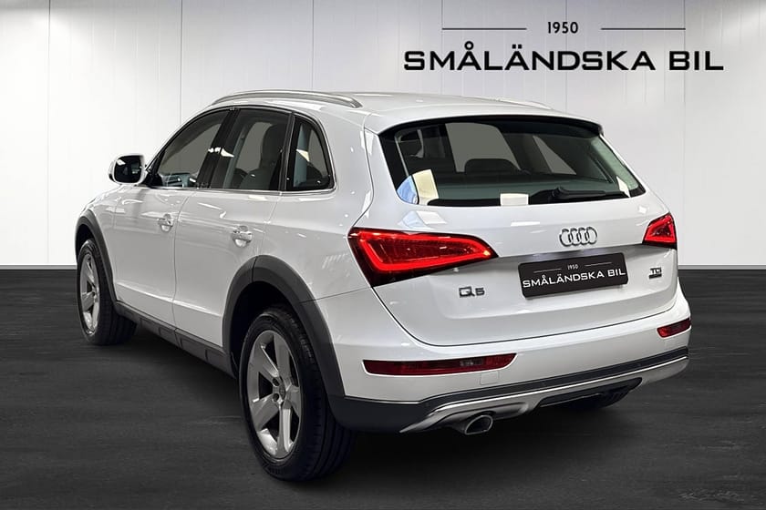 Bild 4 av Audi Q5 2.0 TDI quattro S Tronic Design, Launch Edition