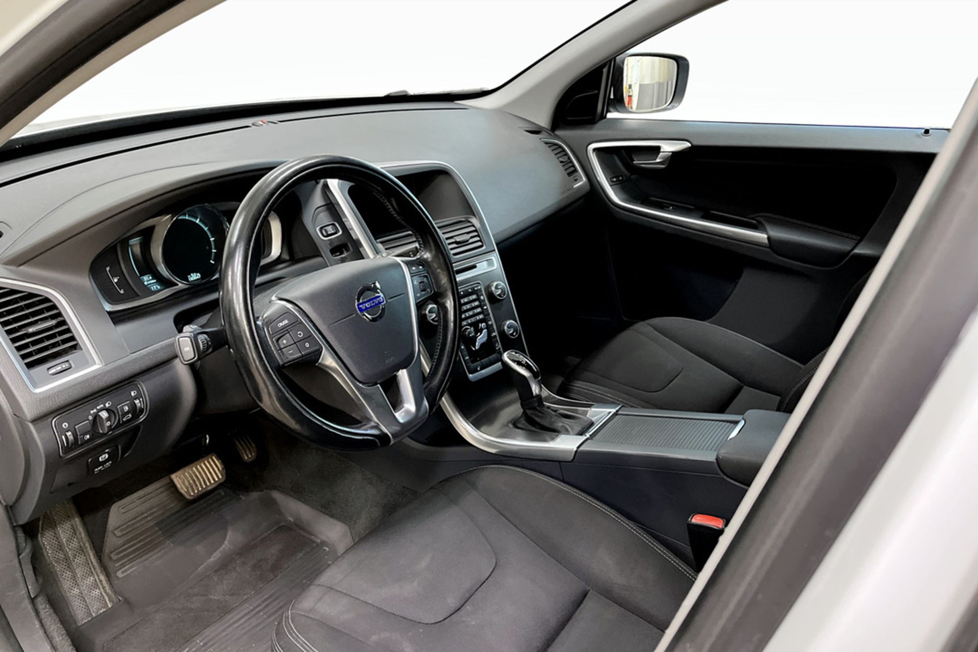Volvo XC60 D4 AWD 2014, bild 5/9