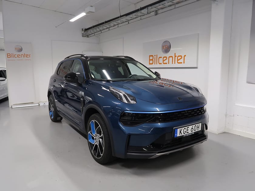 Bild 3 av Lynk & Co 01 PHEV V-Däck ingår 360°-Infinity-Pano-Elstol-Navi-CarPla