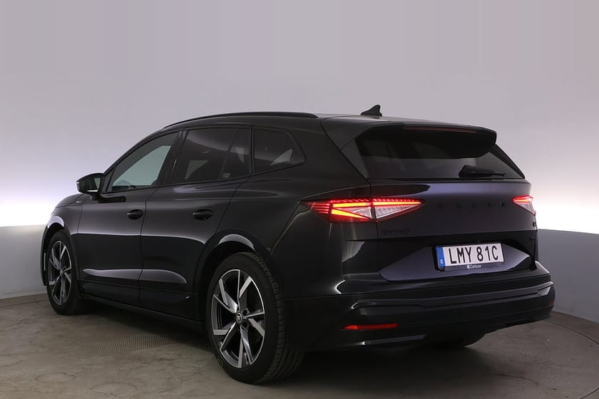 Bild 4 av Škoda Enyaq iV 80x Skoda SportLine Elstol BLIS AdapFarth Kamera
