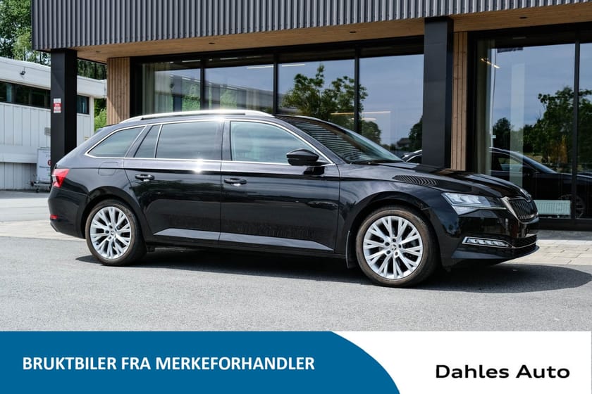Bilde 2 av Škoda Superb Stasjonsvogn Sup3fl stv styl d200 4x4 dsg