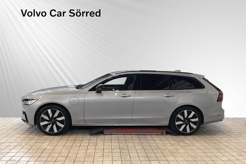 Bild 3 av Volvo V90 T6 Plus Dark Nordic Edition, 360 Kamera, H&K