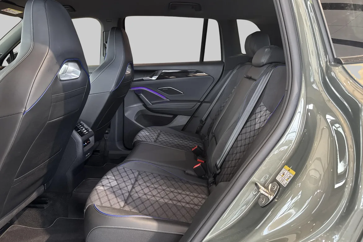 picture of a car
