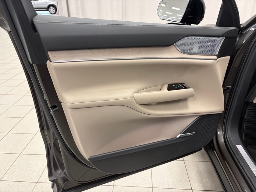 Bild 5 av Volvo EX90 Twin Motor Performance Ultra 7sätes