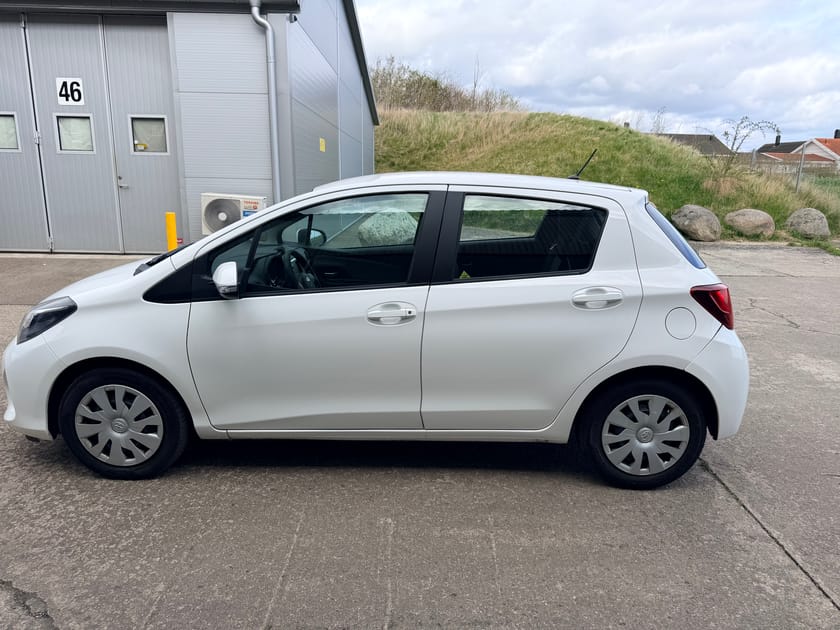 Bild 3 av Toyota Yaris Hybrid 